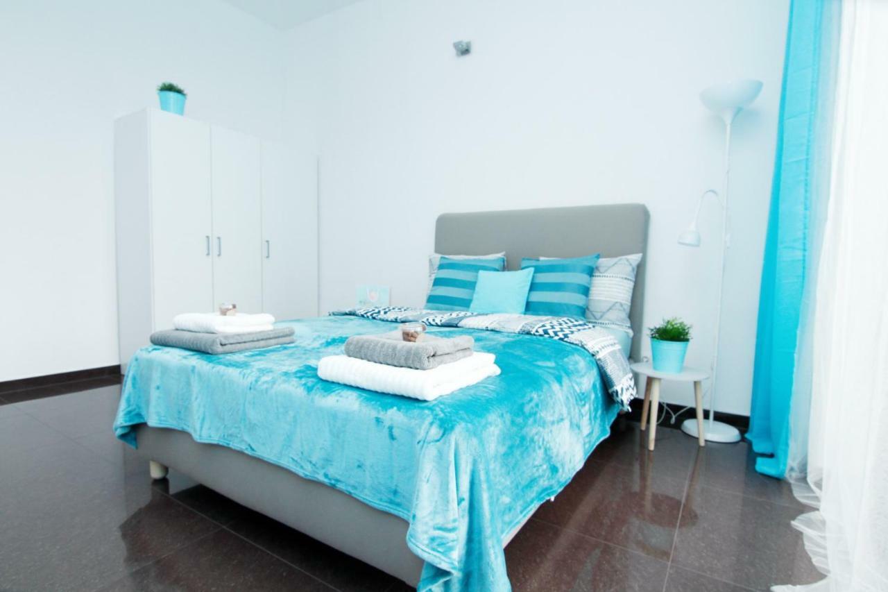 Blue River - Walonska 7 - Apartment With Garden วรอตซวาฟ ภายนอก รูปภาพ