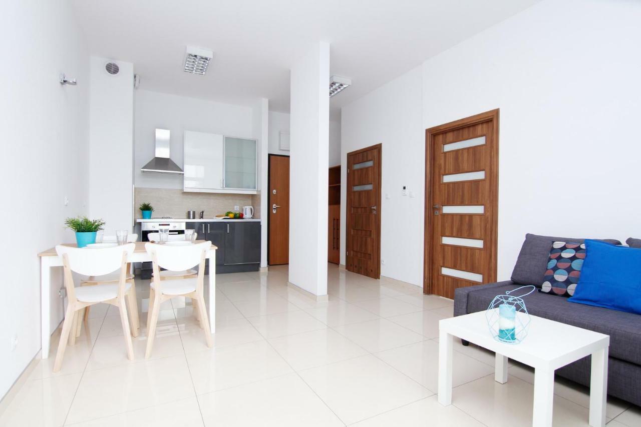 Blue River - Walonska 7 - Apartment With Garden วรอตซวาฟ ภายนอก รูปภาพ